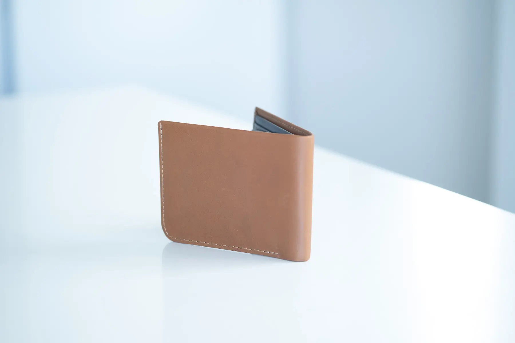 Back of bellroy wallet showing leather exterior