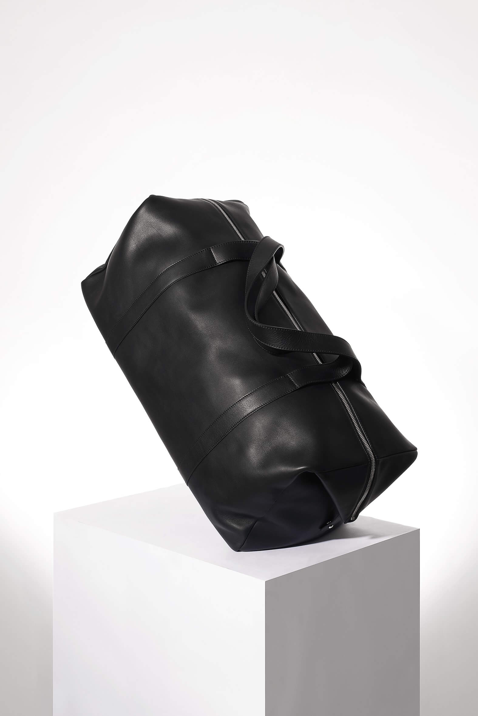 Lampi Men's Bag Collection